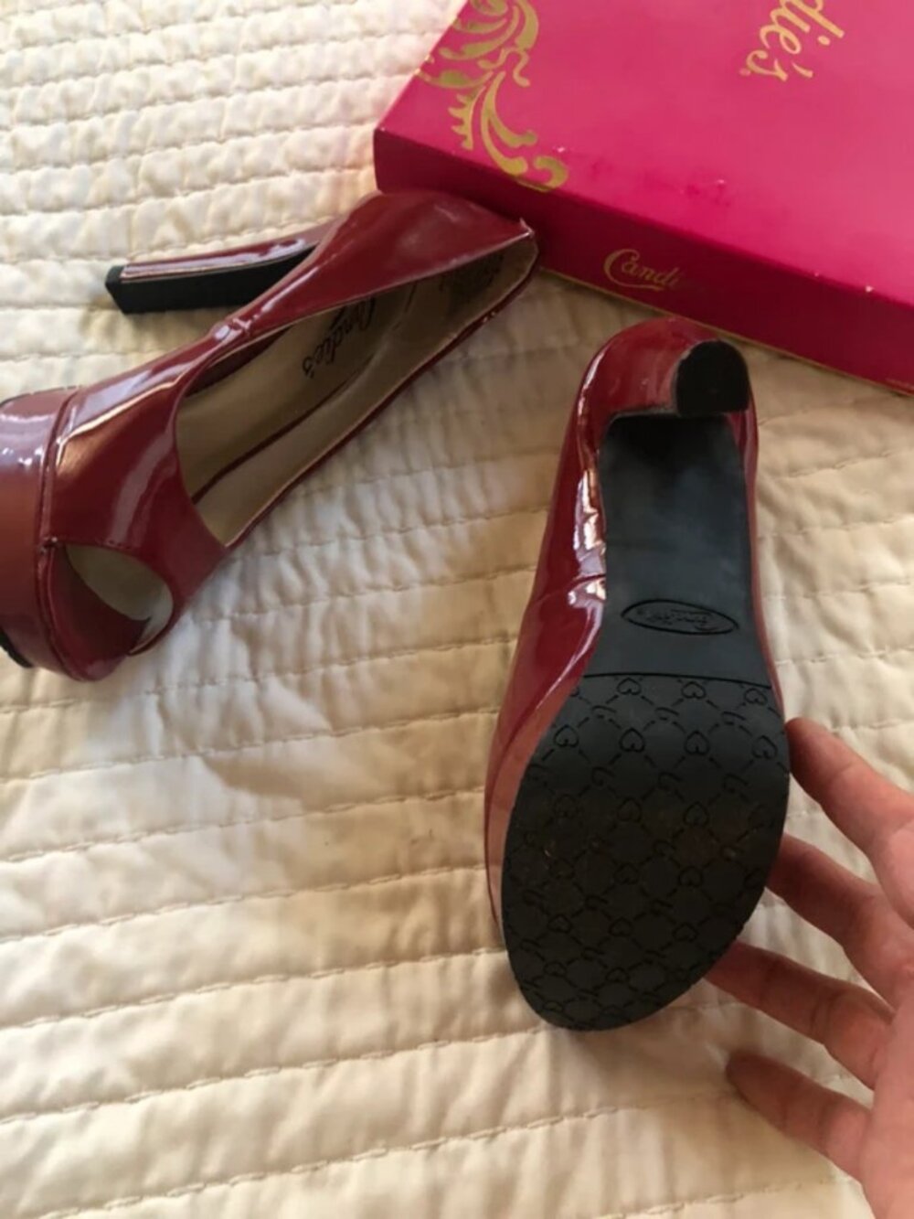 Candies Red High Heels, size 6 - Picture 3 of 4